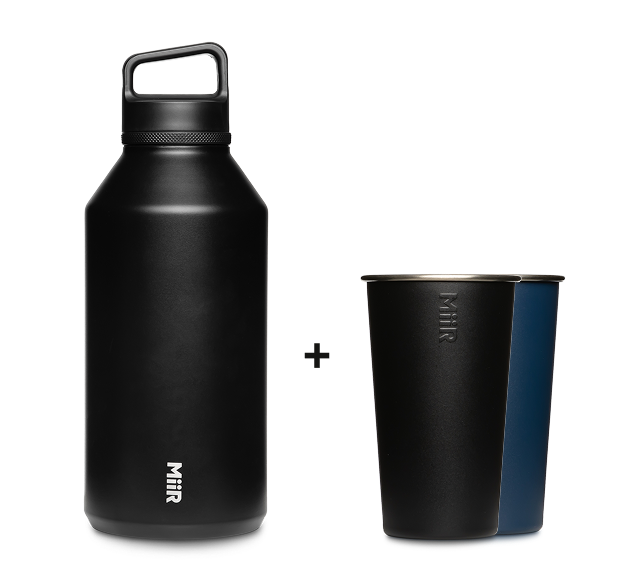 64oz-wm-bottle-2x-pint-cups-x1 64oz-bundle-03.png