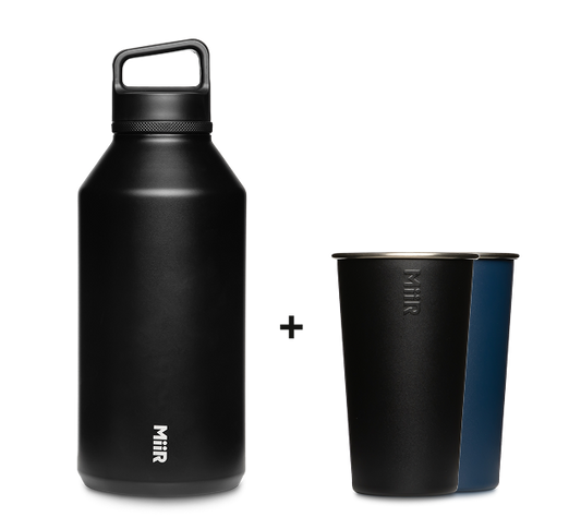 64oz-wm-bottle-2x-pint-cups-x1 64oz-bundle-03.png