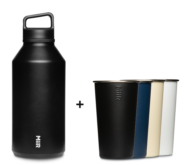64oz-wm-bottle-4x-pint-cups-s7 64oz-bundle-04.png