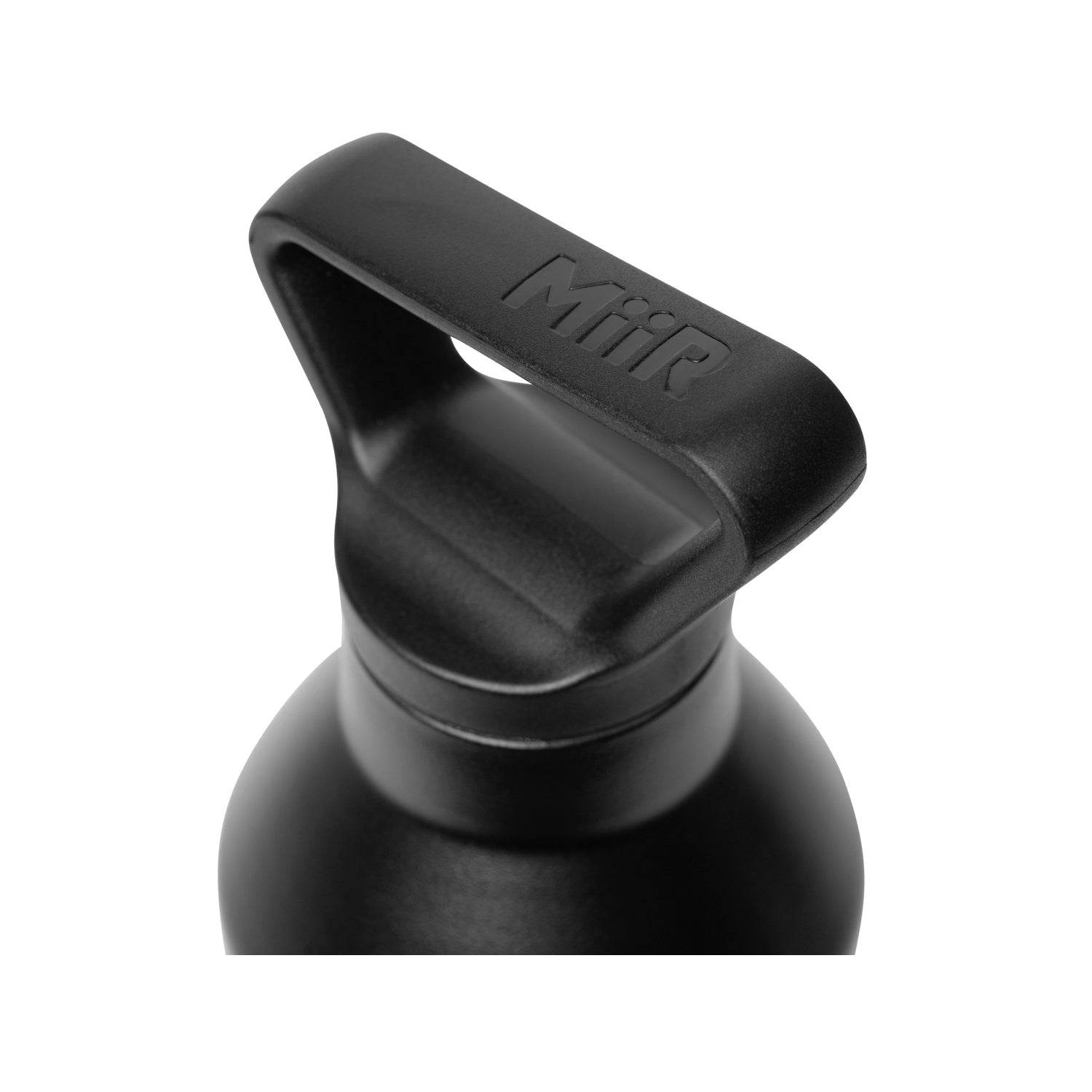 23oz-vacuum-insulated-bottle-x4 Narrow_Mouth_Black_Studio_1020_402286_45Deg_2__402286__NMB1SV23002_1.jpg