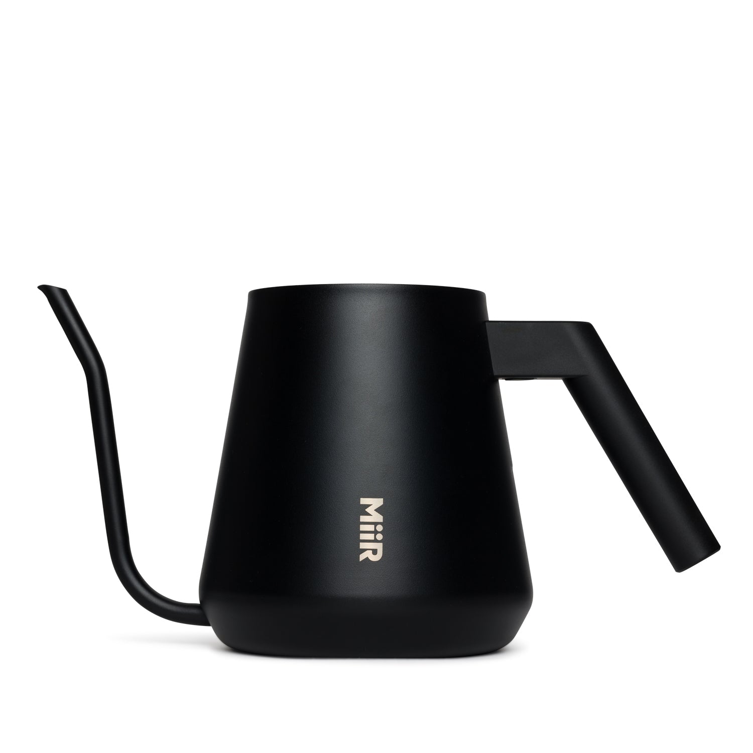 new-standard-pour-over-kettle-y6 Pour_Over_Kettle_Black_Studio_0222_Front.jpg