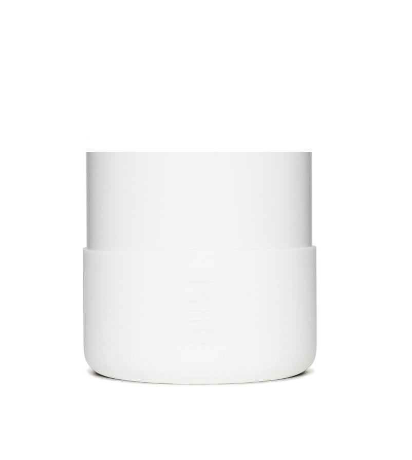 silicone-boot-h9 Silicone_Boot_32oz_42oz_White_Studio_0821_On_Bottle_7c7df284-5bee-4f24-a031-14b02db7328f__SLB1PN34001.jpg