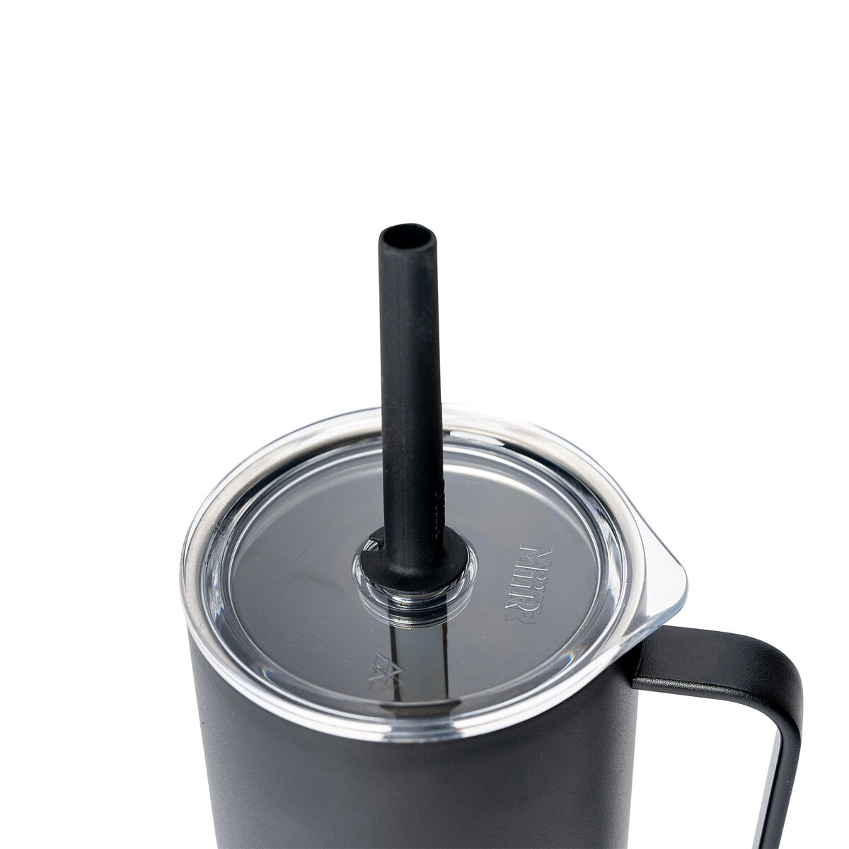 all-day-straw-cup-s8 WebPDP-32oz_All_Day_Straw_Cup_Black_Studio_0713__ADSC1SV32002_Lid.jpg