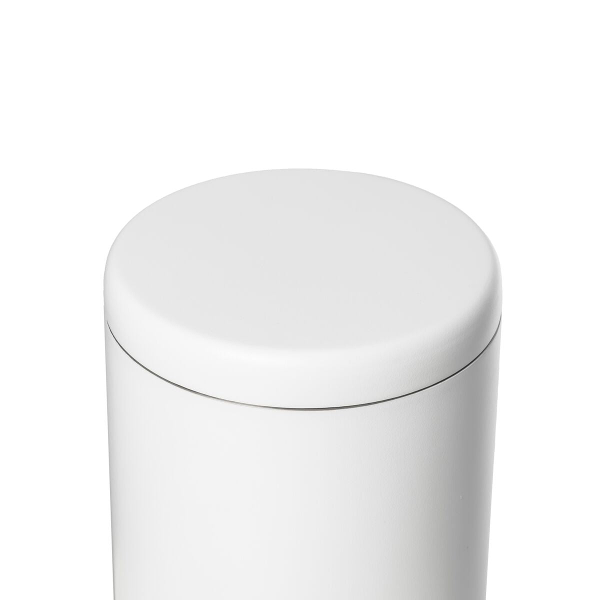 airlock-coffee-canister-f4 WebPDP-Airlock_Coffee_Canister__ACN2SVOS001_White_X2Studio_45_Deg_Lid_On.jpg