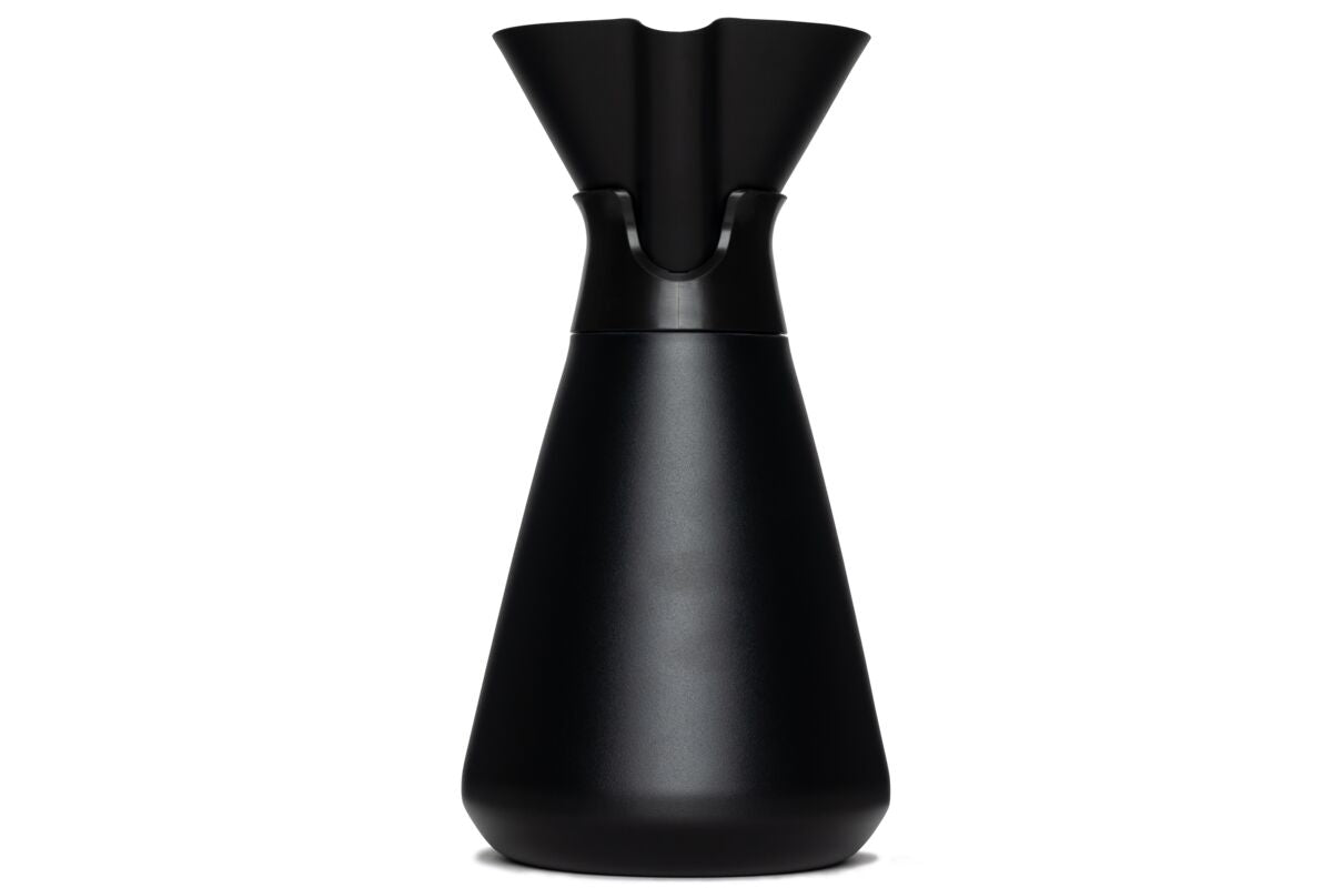 new-standard-carafe-a6 WebPDP-Carafe_Black_Studio_0722_270__CAR1SVOS002.jpg