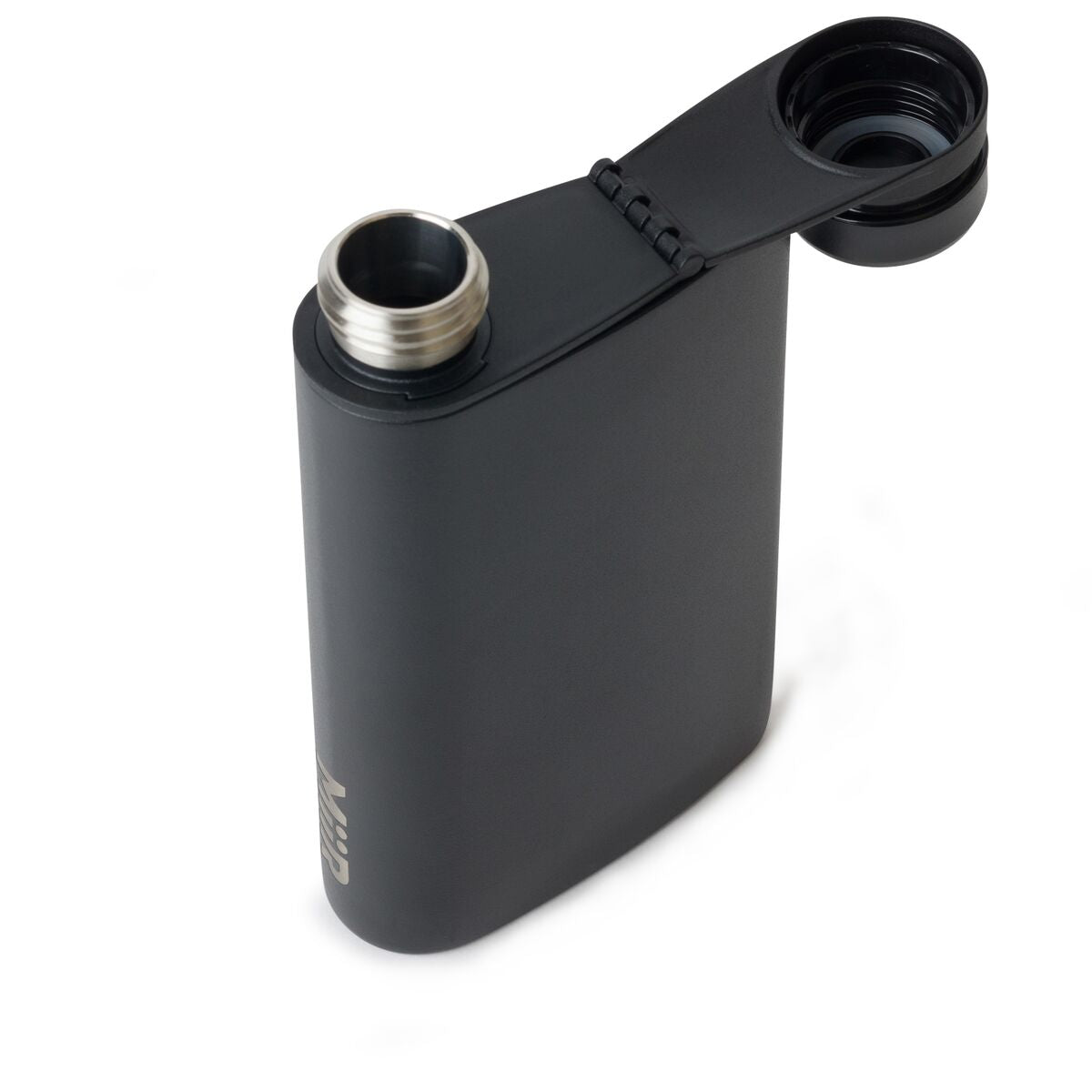 father-s-day-2026-flask-h3 WebPDP-Flask_Black_Studio_1022_45Deg_Open__FLK1SSOS002.jpg